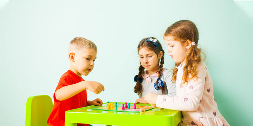Favoriser les jeux de table, tous ensemble
