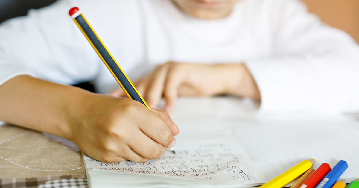 Mon enfant a de la difficulté à écrire... que faire ?