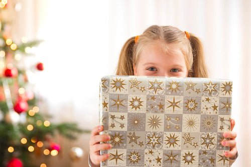 10 idées cadeaux sensoriels et éducatifs pour un temps des Fêtes tout en douceur