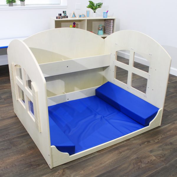 Coin lecture avec étagères à livres