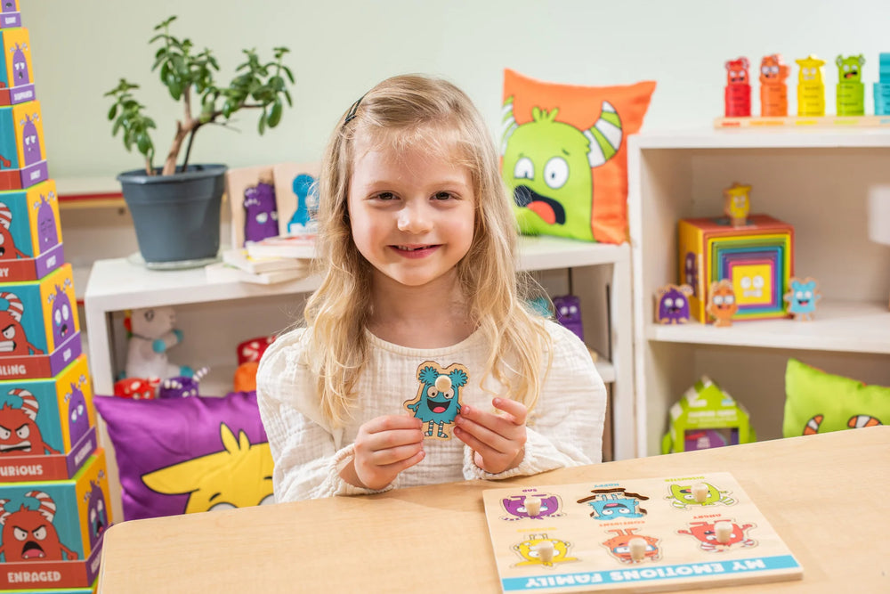 My Emotions Family Peg Puzzle - English Version