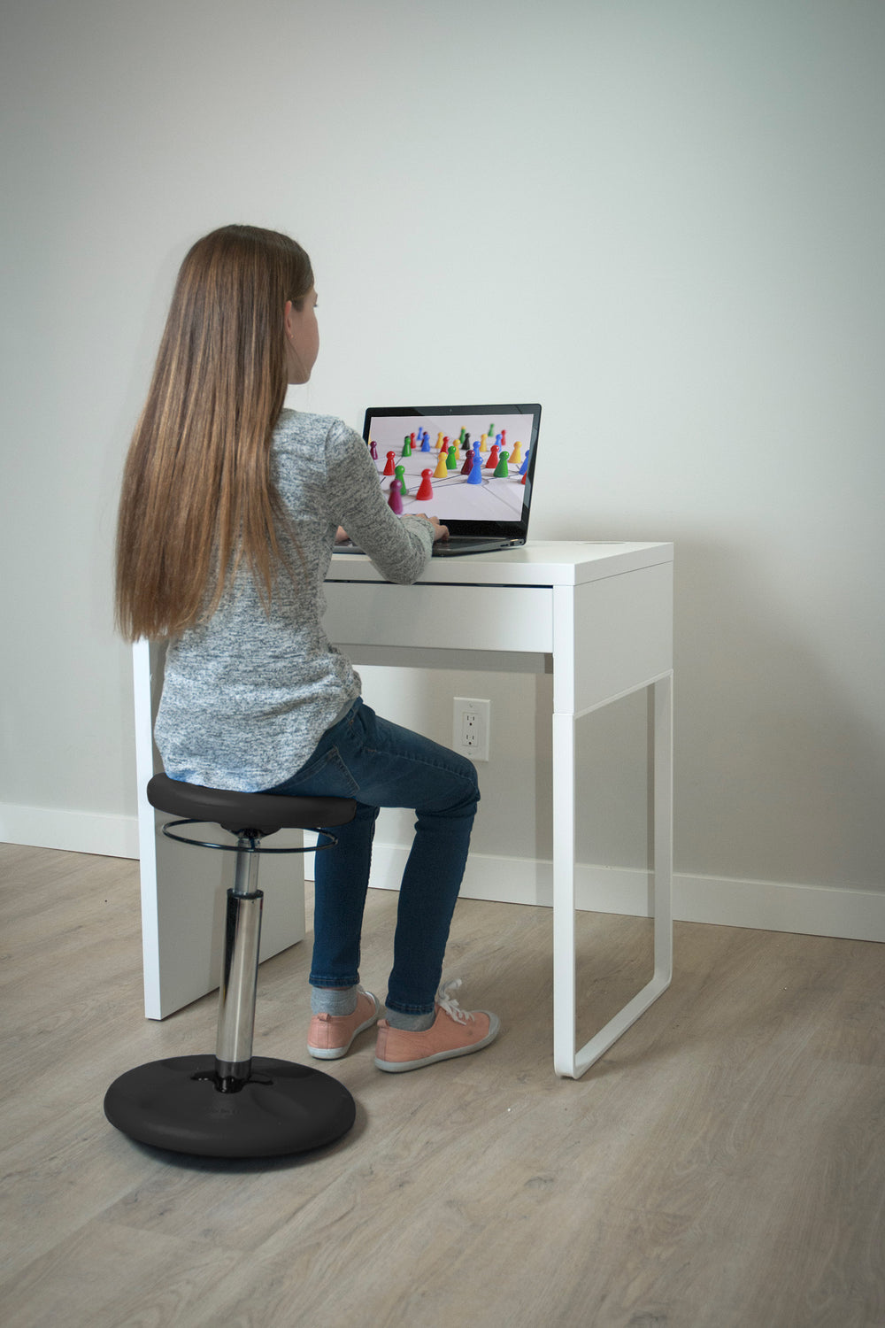 Adjustable Kore Stool - Tall